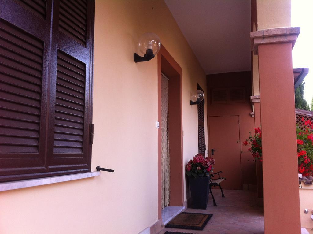 Nataly'S House Bed&Breakfast La Massimina-Casal Lumbroso エクステリア 写真