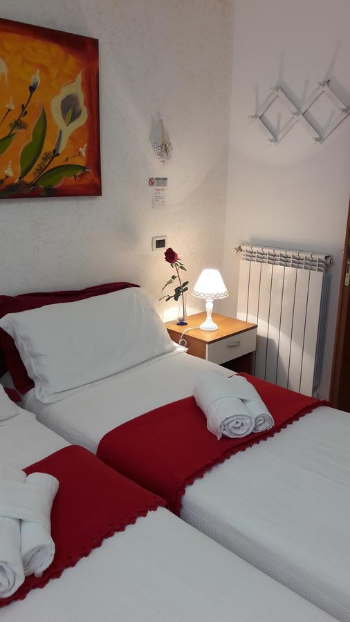 Nataly'S House Bed&Breakfast La Massimina-Casal Lumbroso エクステリア 写真